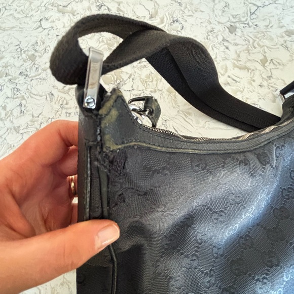 Gucci Tom Ford Era Crossbody Bag - Picture 15 of 16